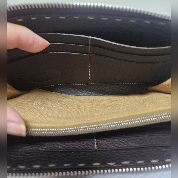 FENDI Selleria Leather Zip Around Wallet - Picture 10 of 16